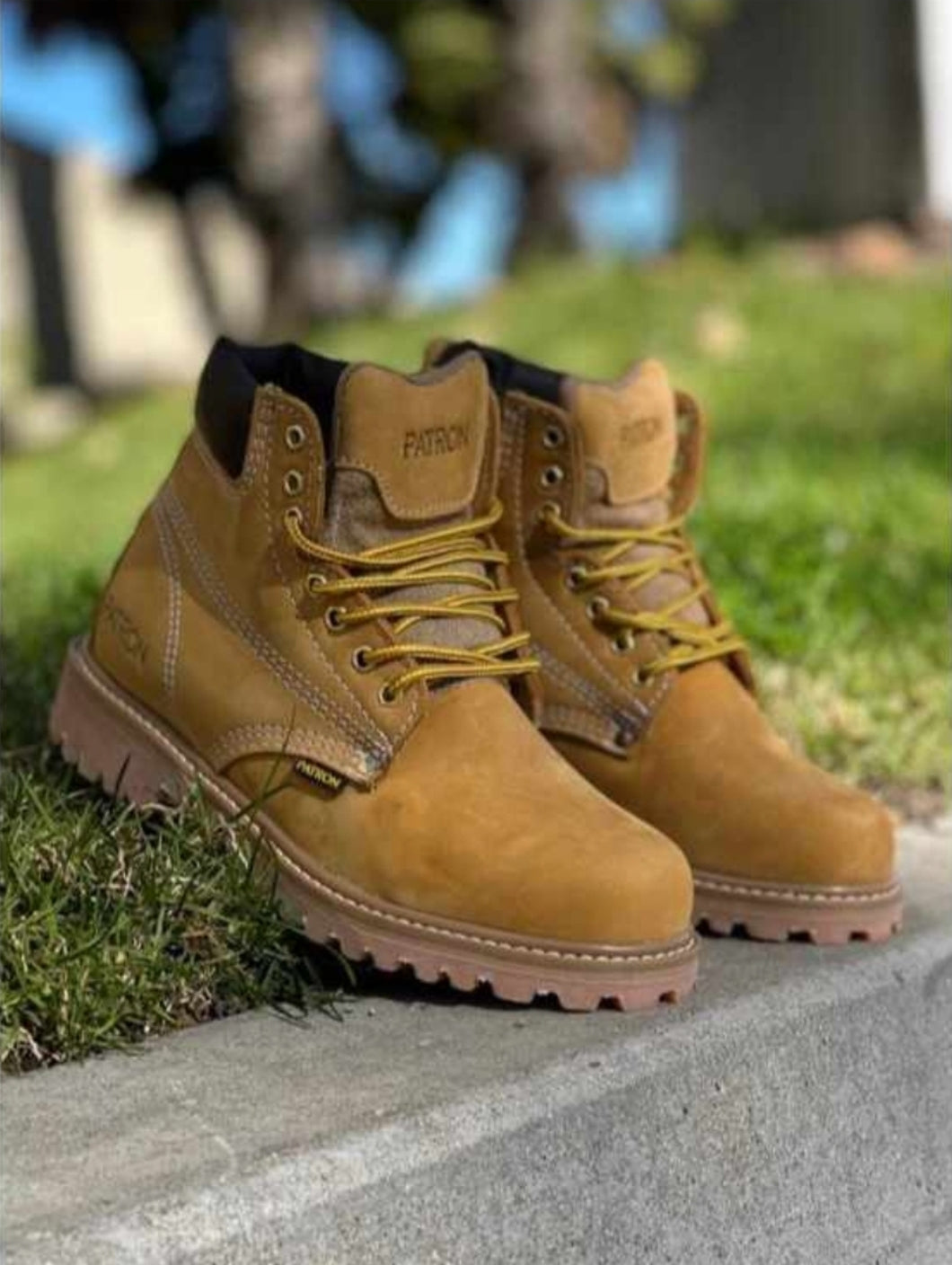 00042 (Steel toe) 600 Tan/gold Work Boots