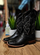 Cargar imagen en el visor de la galería, 065 Man Rodeo boots 🔥 Lizard Teju leather print